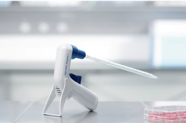 艾本德  Eppendorf Easypet 3  電動助吸器